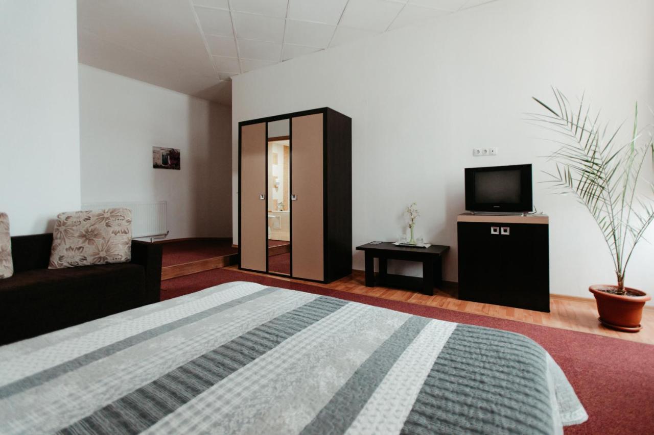 Casa Preturii Ξενοδοχείο Tîrgu Lăpuş Εξωτερικό φωτογραφία